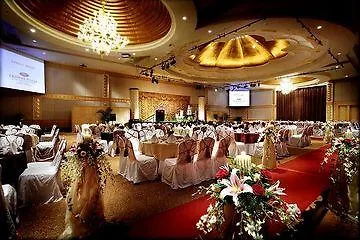 ホテルCrowne Plaza Mutiara クアラルンプール ホテル