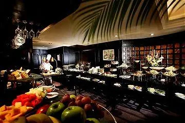 ホテルCrowne Plaza Mutiara クアラルンプール