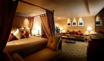 ホテルCrowne Plaza Mutiara クアラルンプール