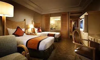 ホテルCrowne Plaza Mutiara クアラルンプール