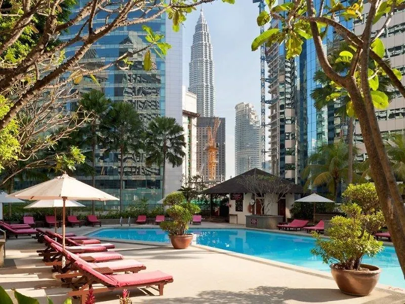 ホテルCrowne Plaza Mutiara クアラルンプール 5*,
