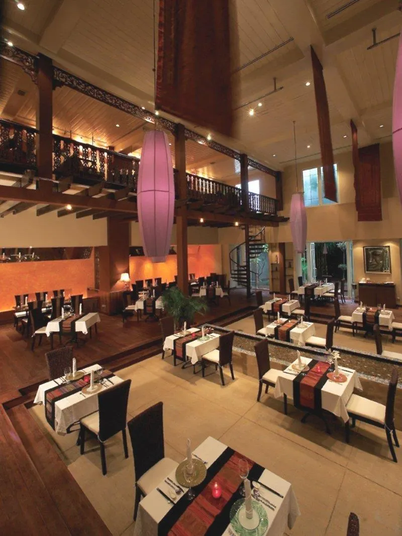 ホテルCrowne Plaza Mutiara クアラルンプール